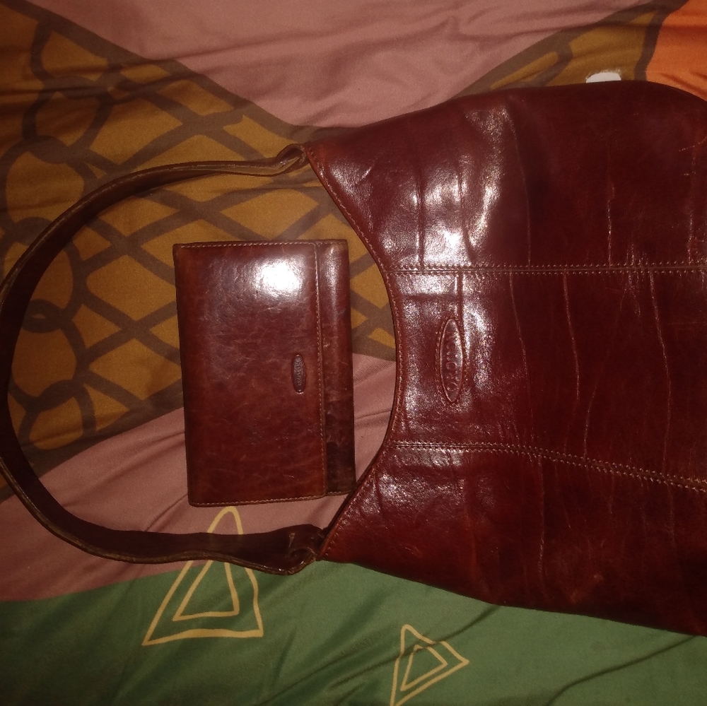 Oroton Vintage Leather Purse